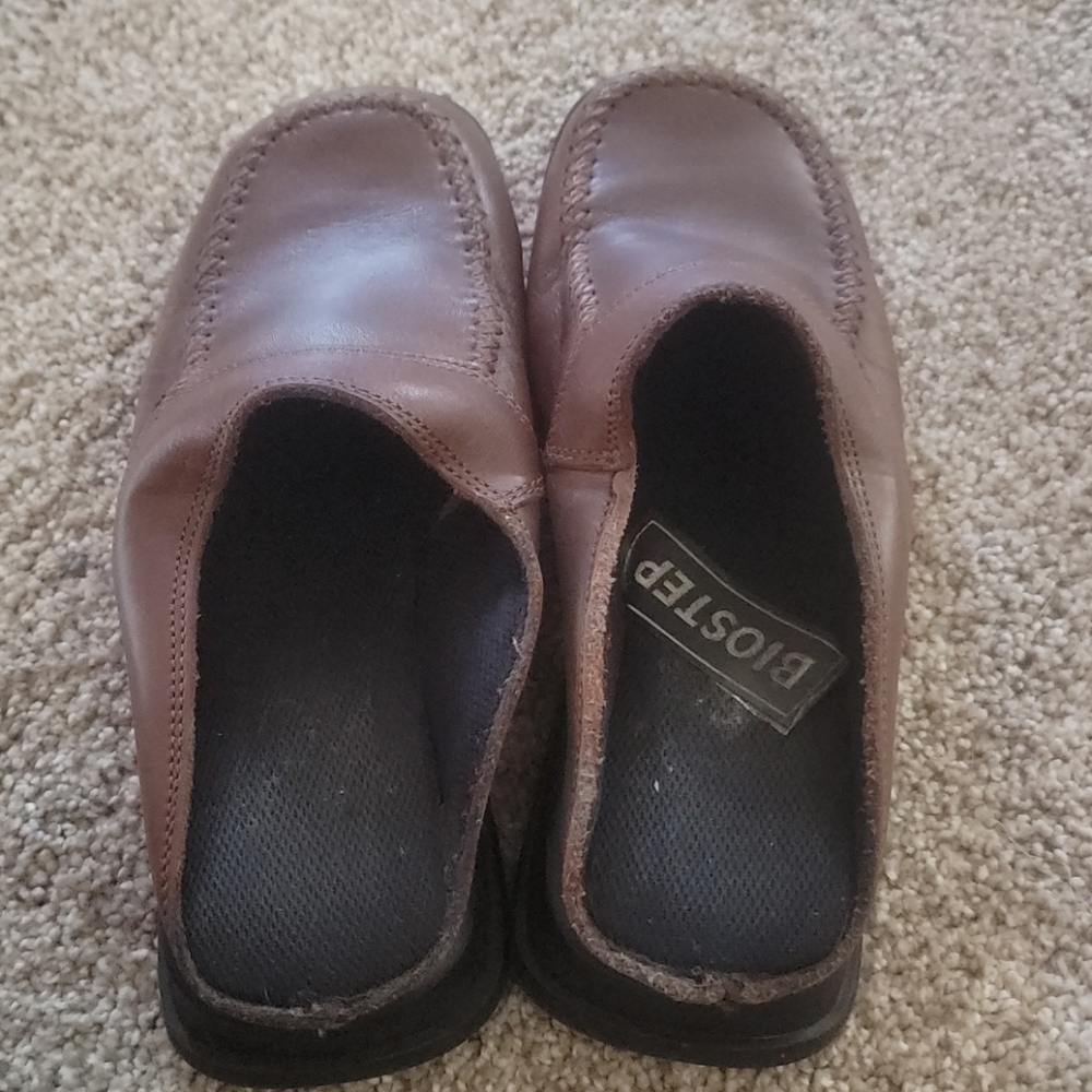 Biostep slip on clogs